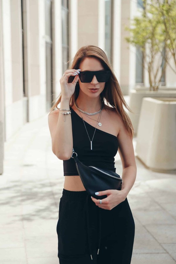 Sac banane : l'élégance pratique à votre taille